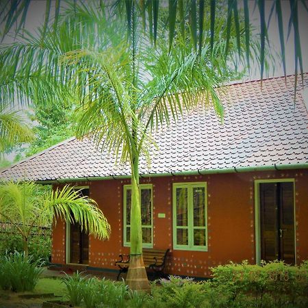 Sunbird Garden Resort Krishnagiri Exterior photo