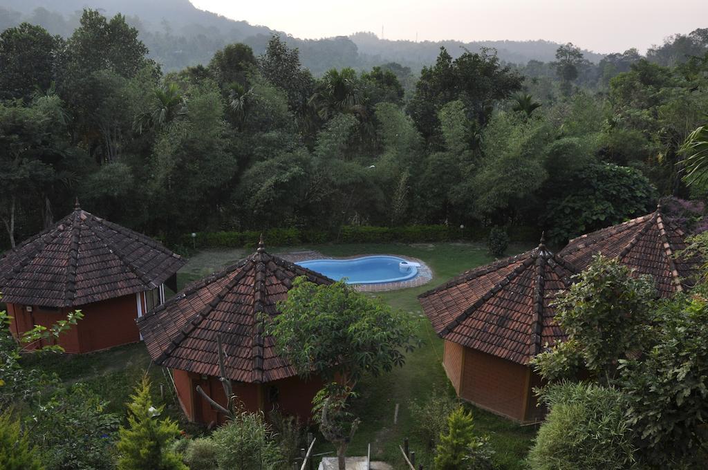 Sunbird Garden Resort Krishnagiri Exterior photo