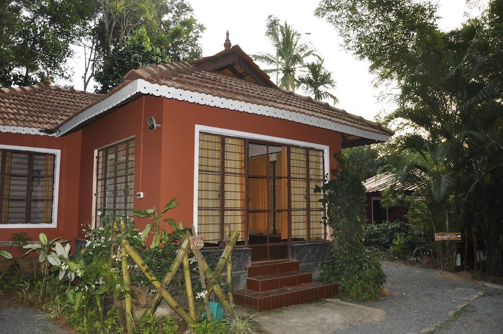 Sunbird Garden Resort Krishnagiri Room photo