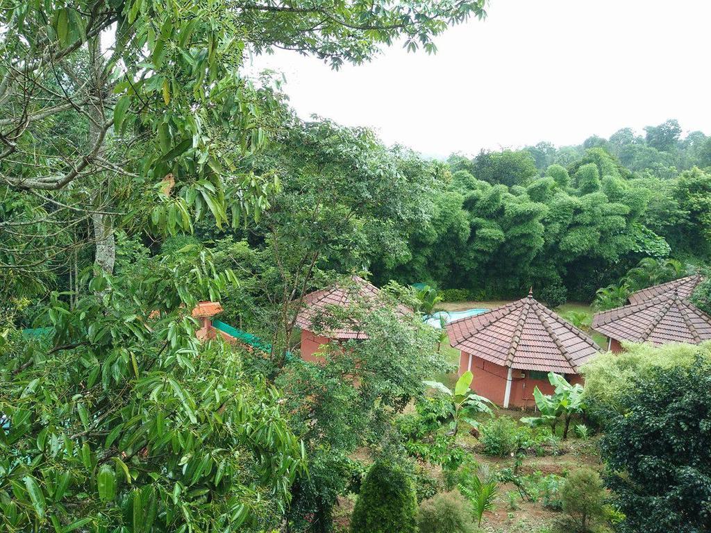 Sunbird Garden Resort Krishnagiri Exterior photo