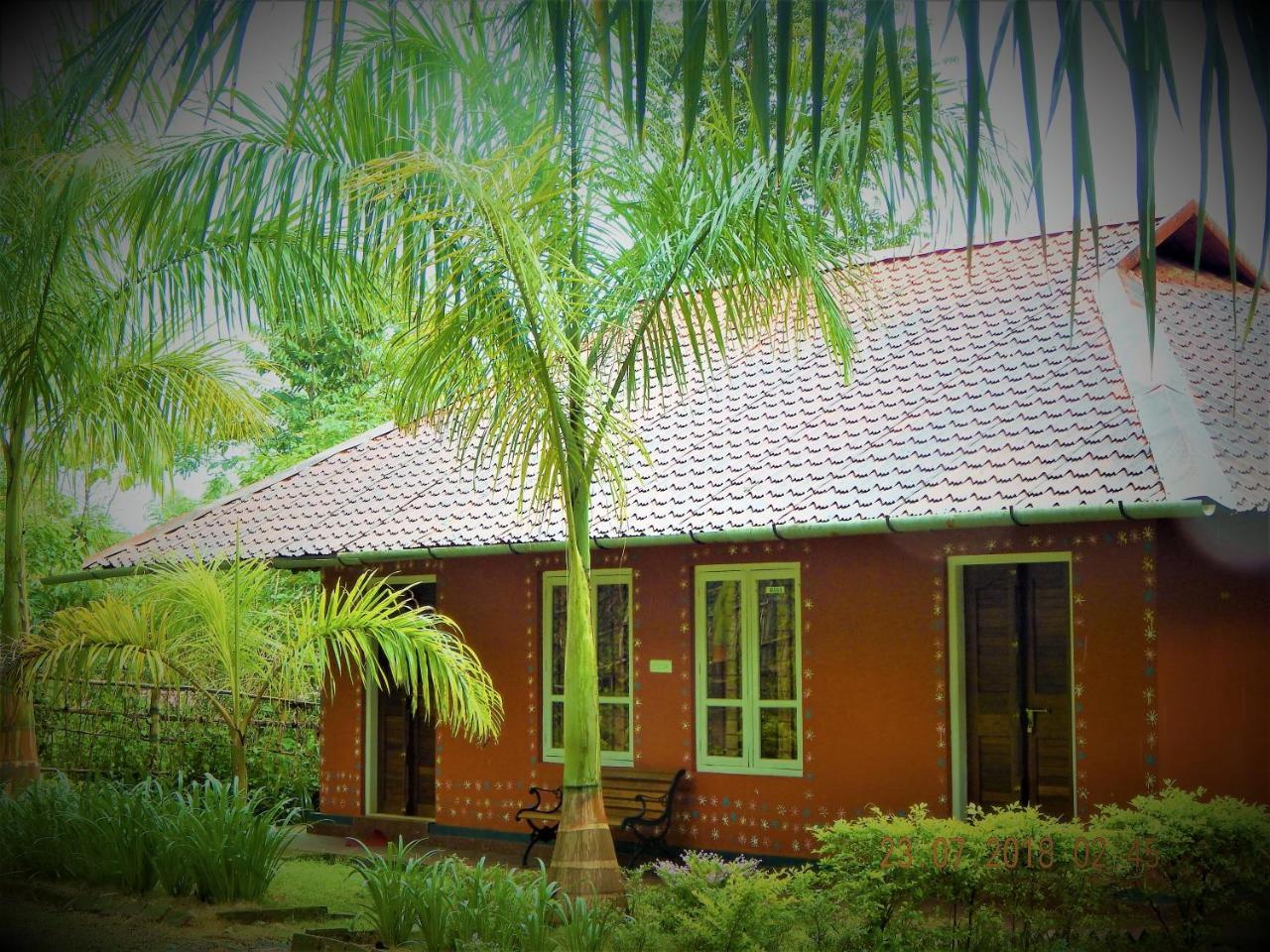 Sunbird Garden Resort Krishnagiri Exterior photo